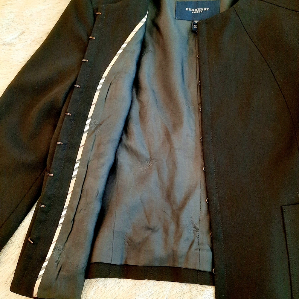 Burberry Black Suit Jacket - Picture 11 of 15